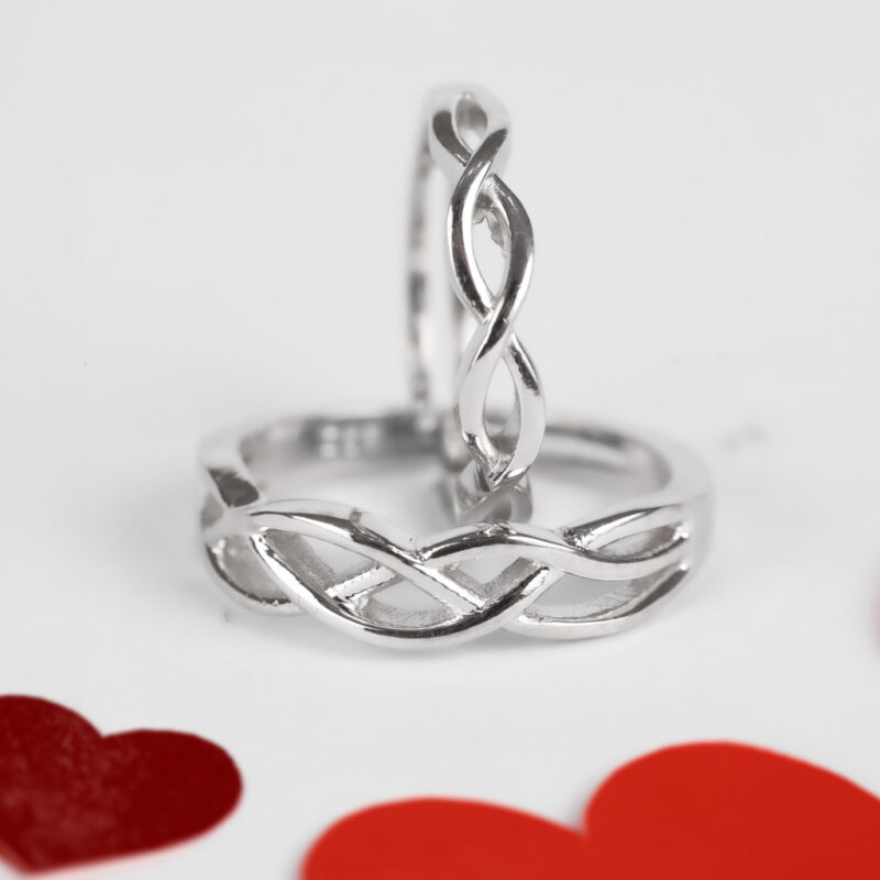 COUPLE LOVE - Image 3