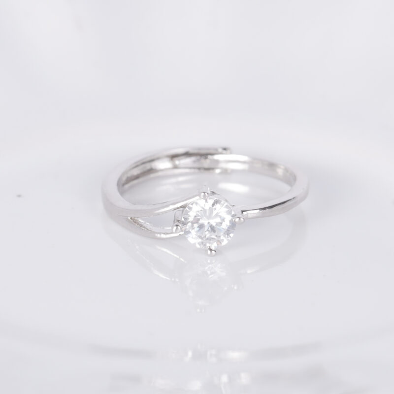 Elara ring