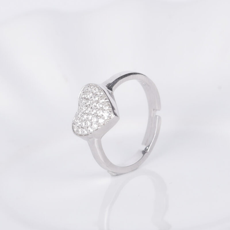Sparkling Heart Ring - Image 4
